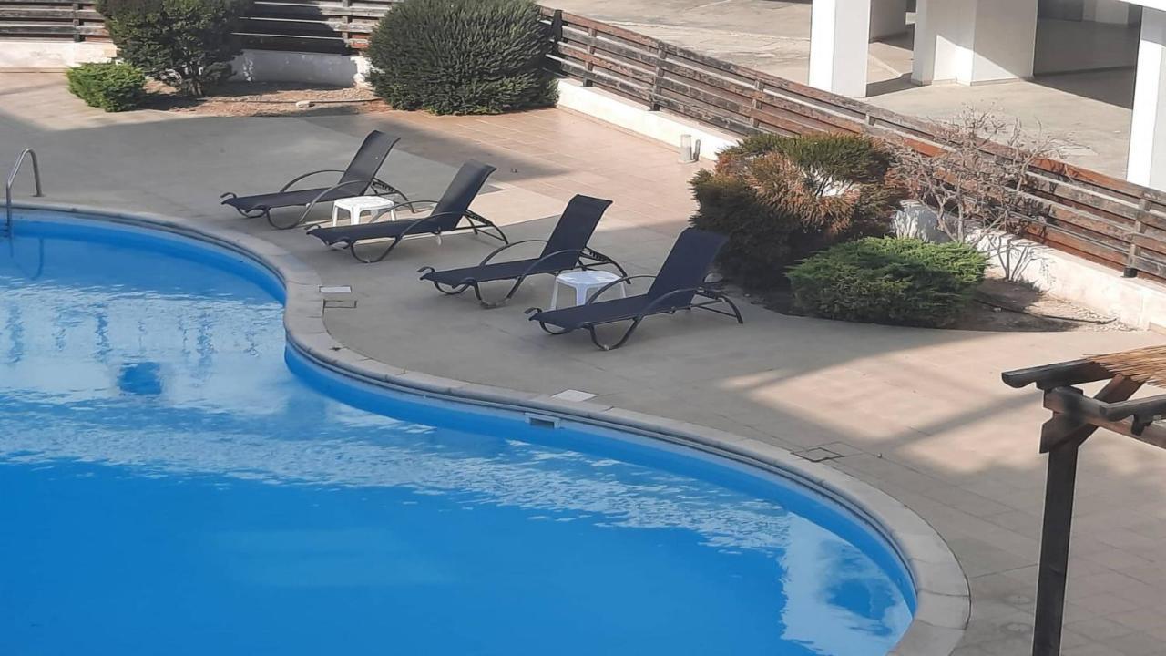Paramount Gardens Resorts C201 Larnaca Bagian luar foto