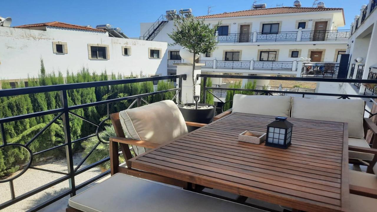 Paramount Gardens Resorts C201 Larnaca Bagian luar foto